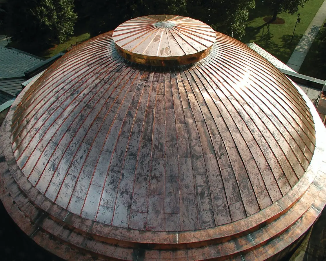 Craftsman Roofing crew installing a new roof in Lake Bluff